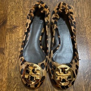 TORY BURCH Reva Flats - Leopard/Gold - Haircalf Leather
